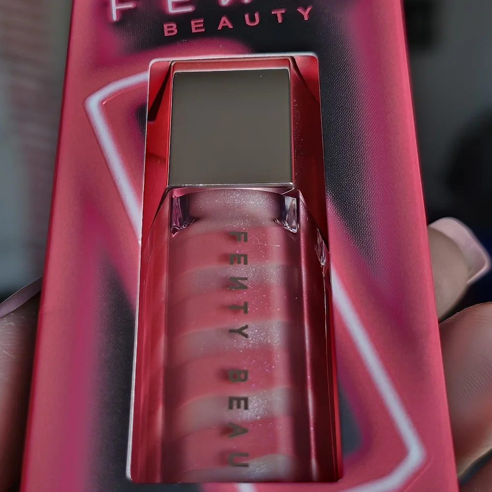 Fenty Beauty Gloss Bomb Swirl Sweet Riri Limited Edition New In Box Lipgloss - Picture 2 of 5